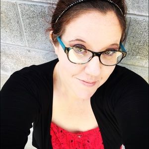 Meet your Posher, Carri